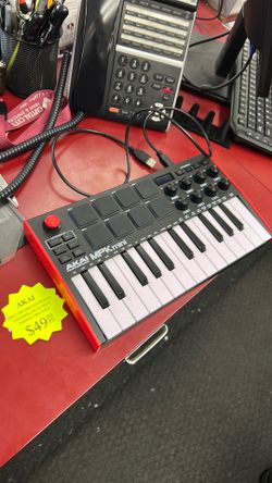 1003 Akai MPK MINI 25 key 8 Pad Usb Midi Keyboard Controller  W/ USB Cord 580982