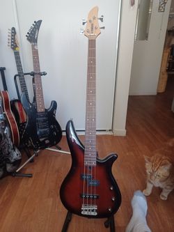 Yamaha 4-string bass RBX170