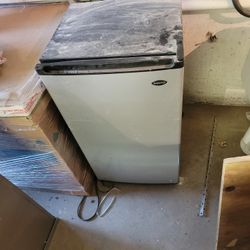 Mini Fridge