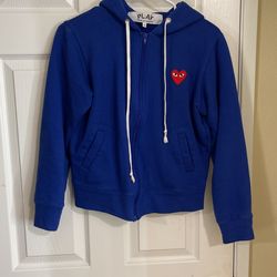 Comme des garçons Play 