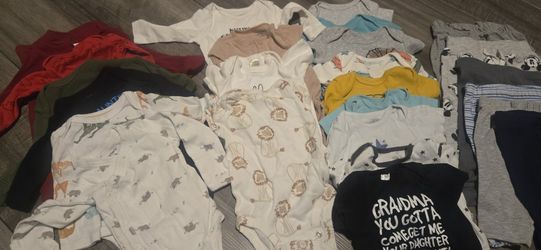 Newborn to 3 months baby boy clothes lot