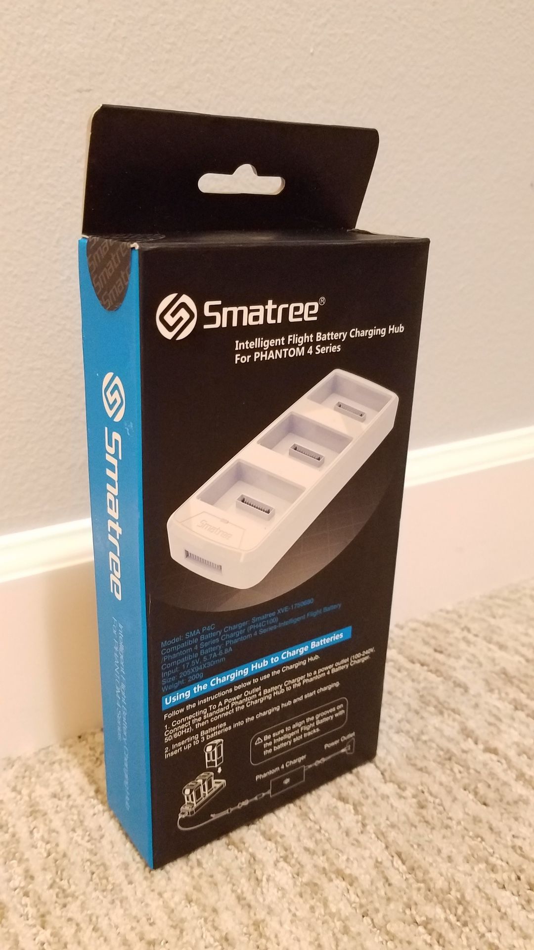 Smatree 3 battery charger hub (Brand New)