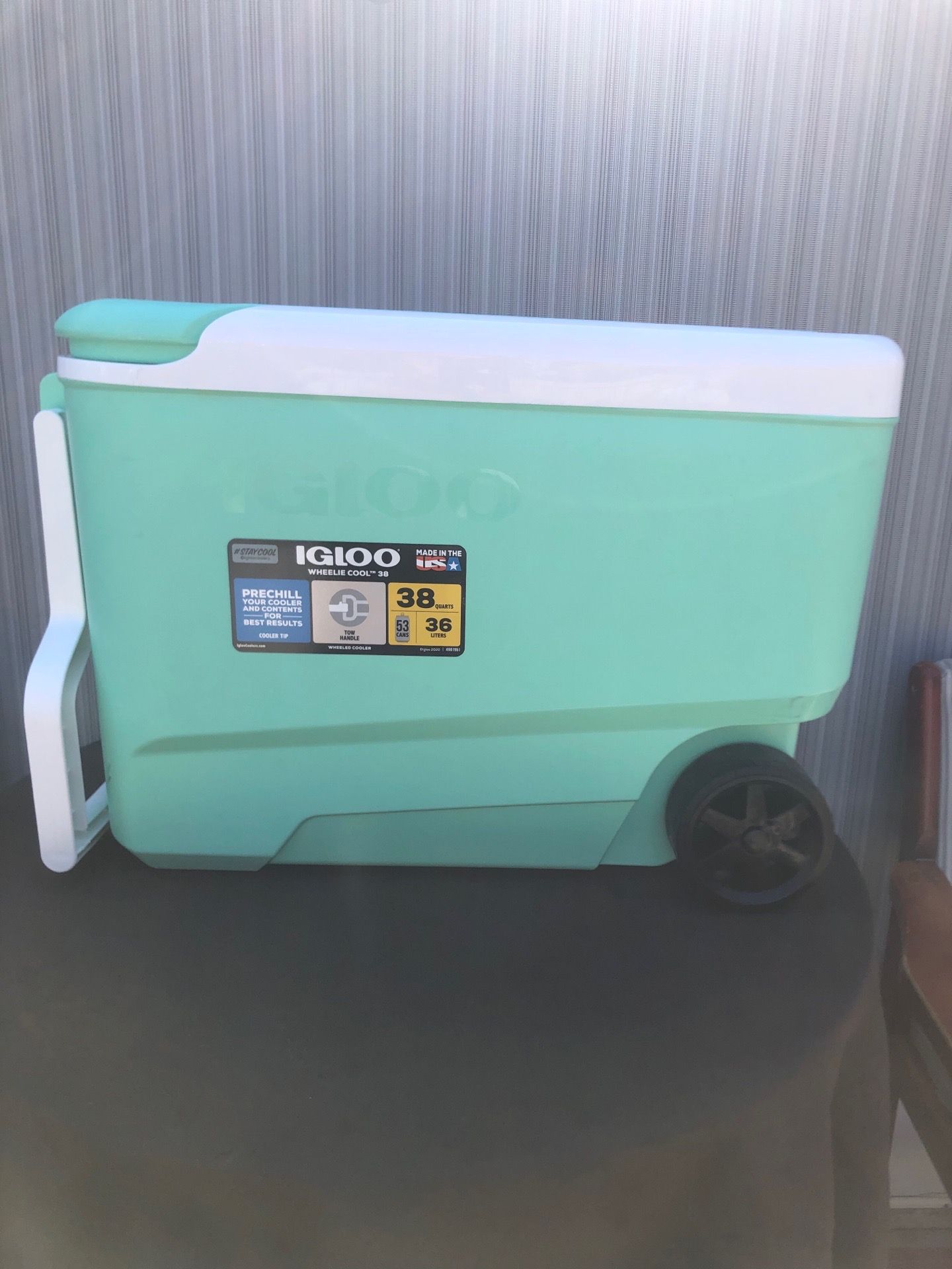 IGLOO Cooler