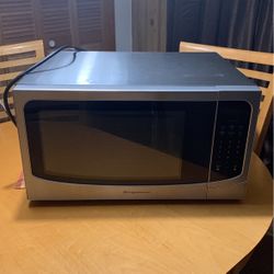 Frigidaire Microwave 