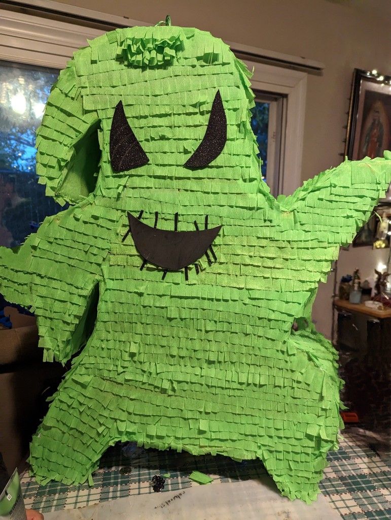oogie boogie bash Pinata