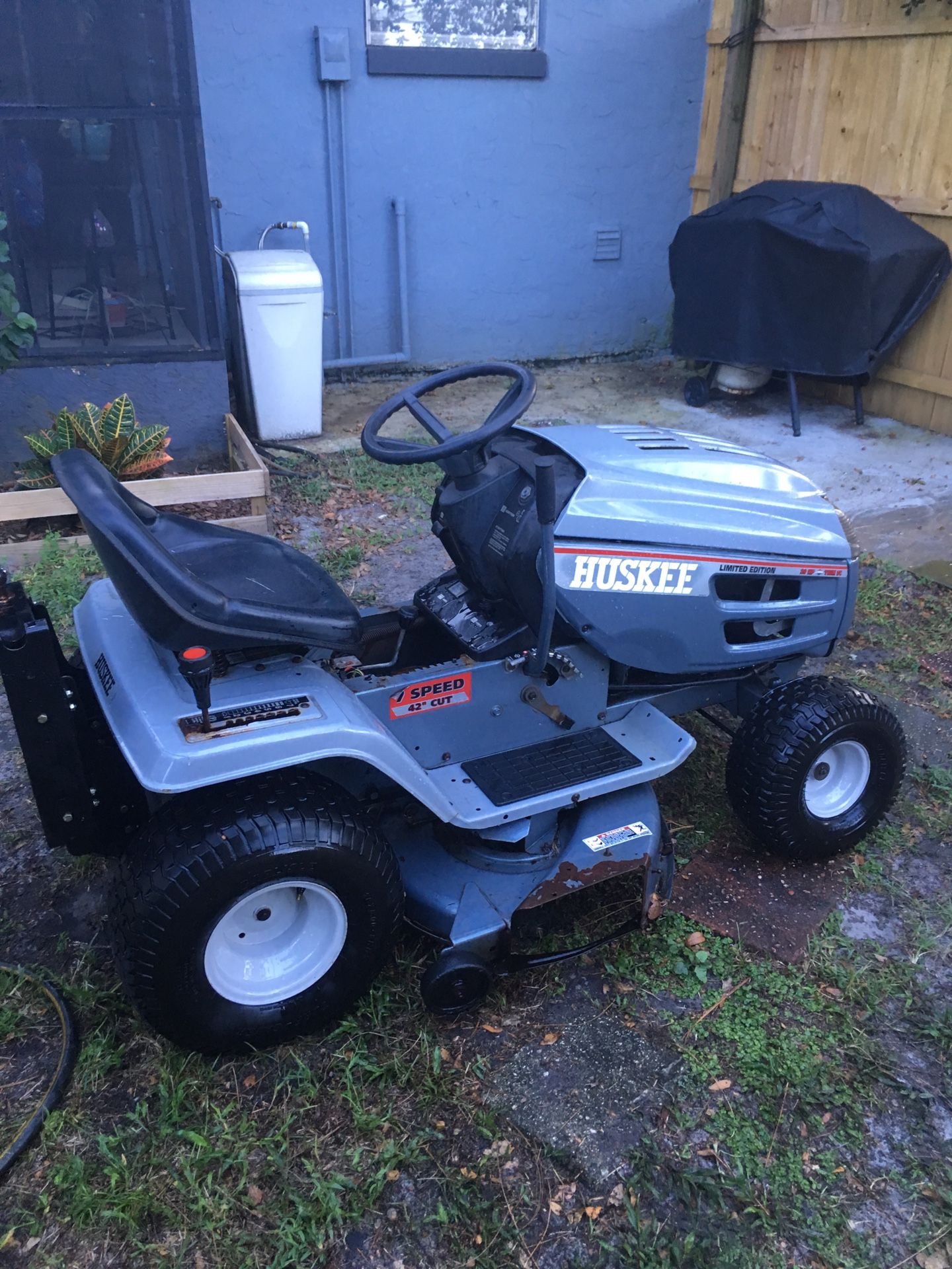 Riding lawn mower for Sale in DeBary, FL OfferUp