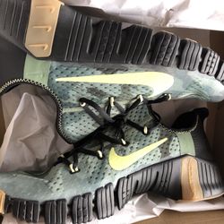 Nike Free Metcon 3 Camo (New) - $150 - Size 15