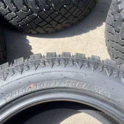 Atturo Trail Blade X/T XT 235/65R17