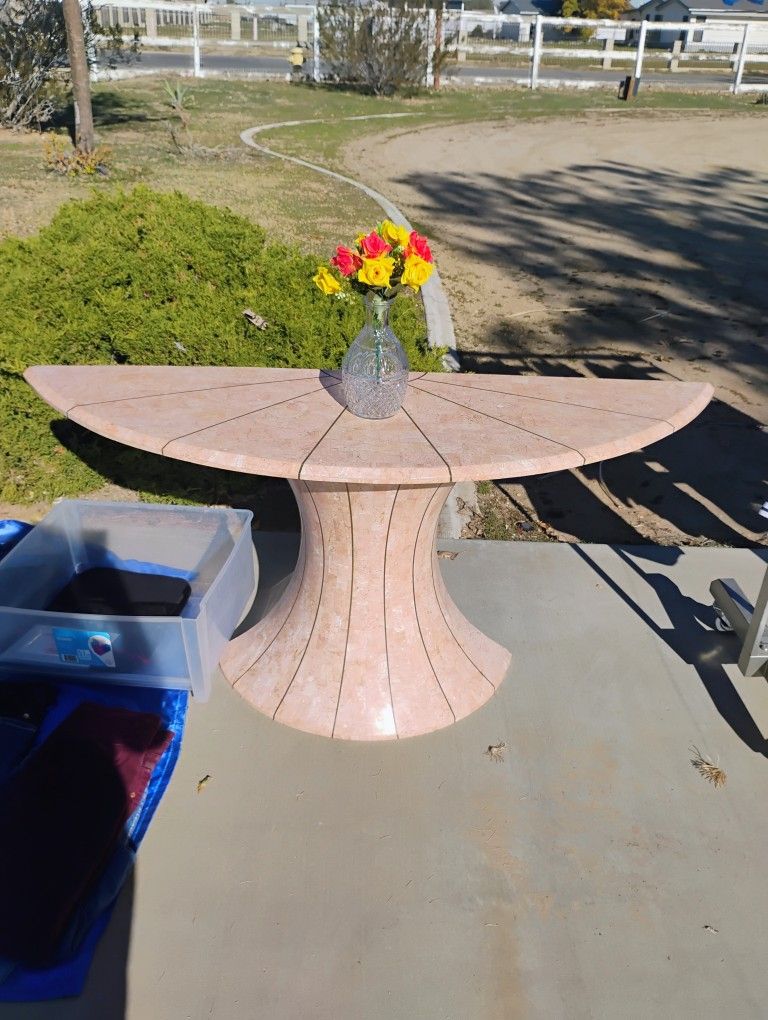 Entrance Table