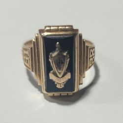 10k Gold Class Ring