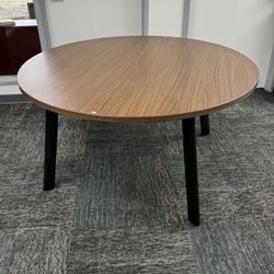 Round Table *25% Off Used Office Furniture*