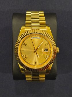 Mens Luxury Gold Color Stainless Steel Watch Gold Dial