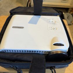 Optoma H30 SVGA 800x600 Home Theater Projector 800 Lumens Portable 4.6 lbs