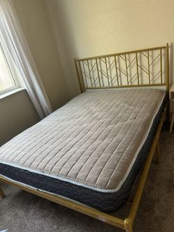Golden Metal Full Bed With Mattress