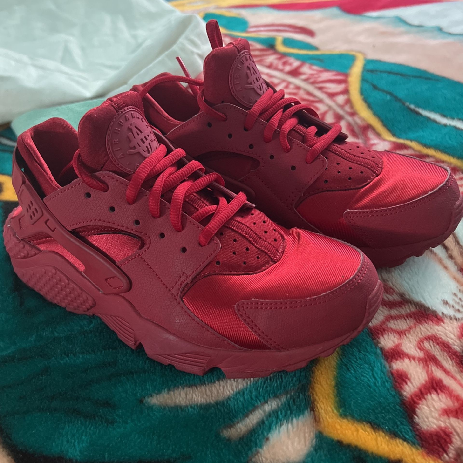 Nikes Size 7.5