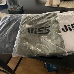 Brand new cargo pans, size medium