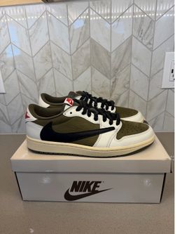 Air Jordan 1 Travis Scott medium olive