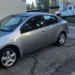 2009 Nissan Sentra – CLEAN TITLE – COLD AC – READY TO GO