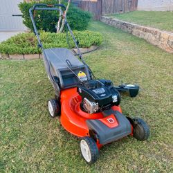 Husqvarna HU625AWD 22" AWD Mower