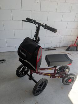 Knee scooter