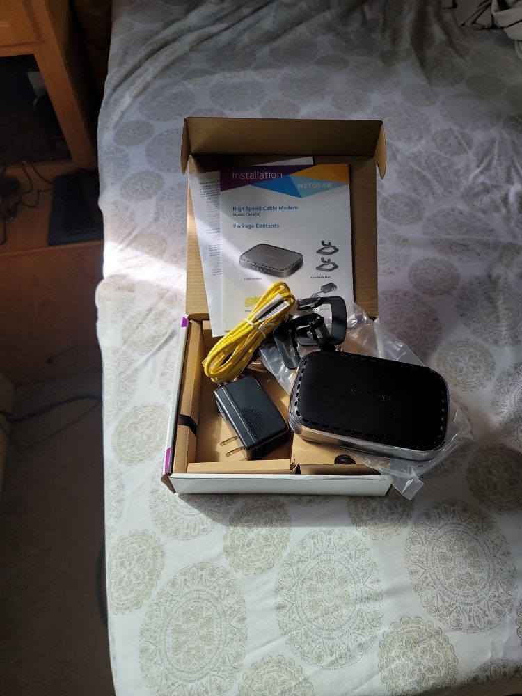 New, Opened Box Netgear CM400 Cable Moden