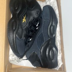 Reebok Iverson Shoes Size 2.5