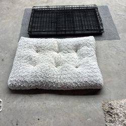 Medium To Large Dog Cage W Floor Mat And Bed 