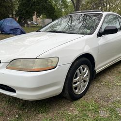 2000 HONDA ACCORD COUPE  4SALE  
