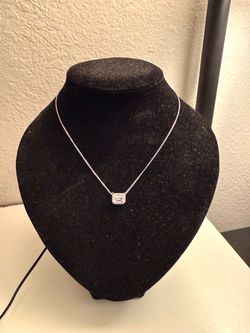Silver Chain Necklace with Emerald-Cut Pendant