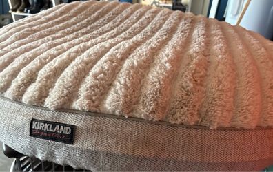 Dog bed