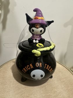Hello Kitty- Kuromi Ceramic Halloween ( Cookie Jar)