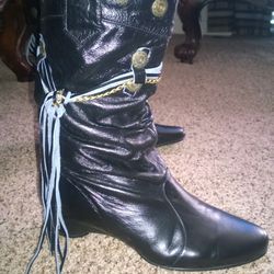 Womens Leather boots size 9
