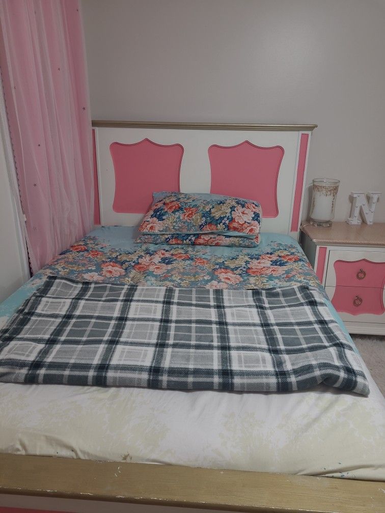 Furniture, Original Color Is Grey,painted For My Daughter's Wish