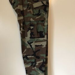 Lot of #3. Men’s BDU jackets & pants.