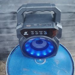 Zero Statik Bluetooth Speaker