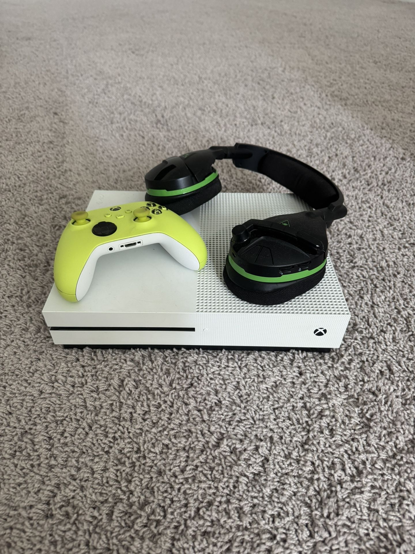 Xbox One Console Series S White