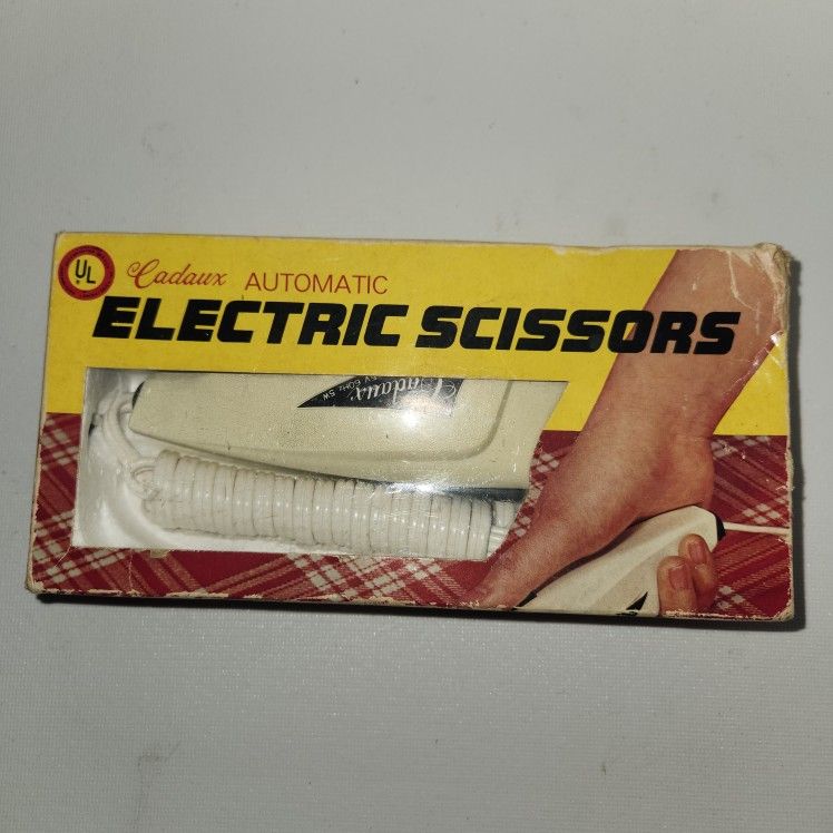 Vintage Cadaux Automatic Electric Scissors NIB