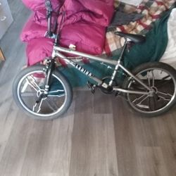 Mongoose Legion BMX Bike