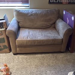 Oversize Chair- Sleeper