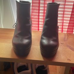 Women’s Boots By Andrea Size 7 1/2
