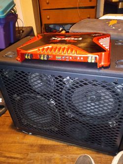 2 ten inch speaker box and Sony 760 watt amp  both work good 100 bucks cash