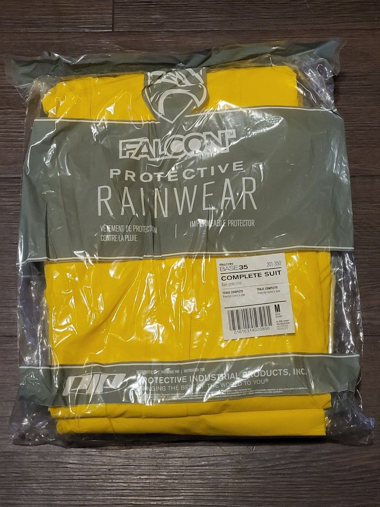 Falcon Base 35 Complete Men's Medium Rain Suit