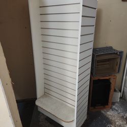 FREE 4 Sided Slatwall Retail Rack