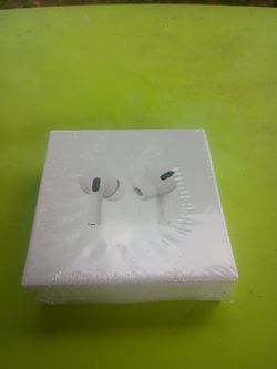 Earbuds