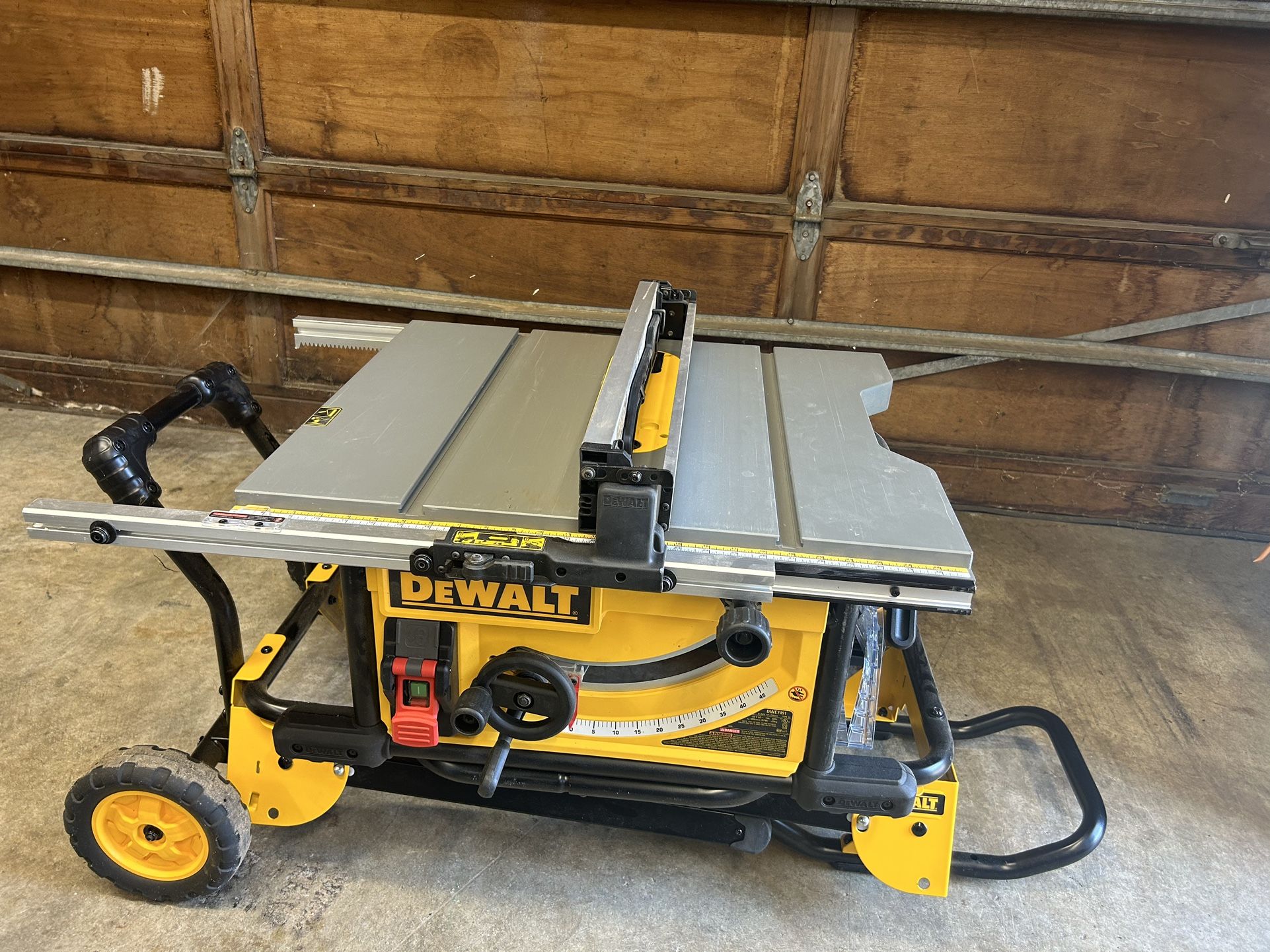 Dewalt Table Saw