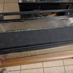 25 g Fish Tank With Lid And Rocks