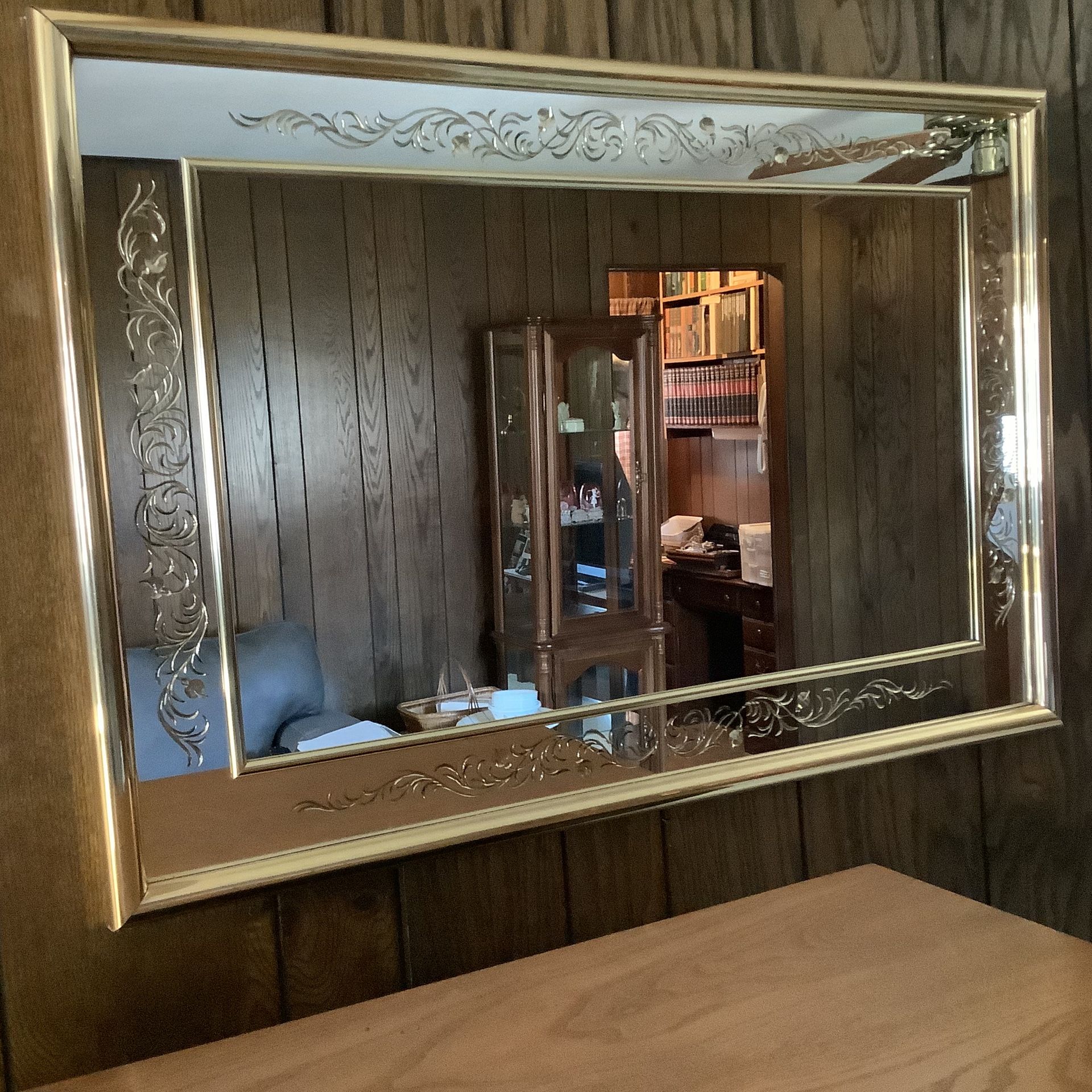 Beautiful Etched Mirror With Gold Trim