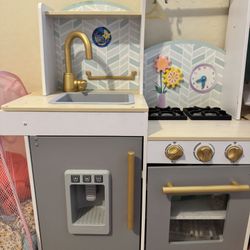 Kids Kitchen 