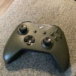  Dark Green Xbox Controller No Battery 
