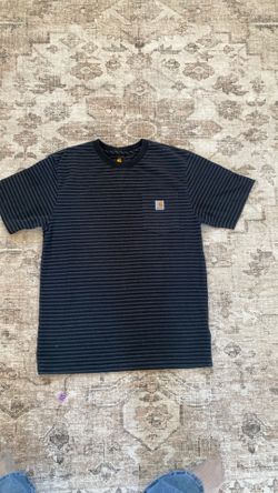 Mens Carhart tshirt $5